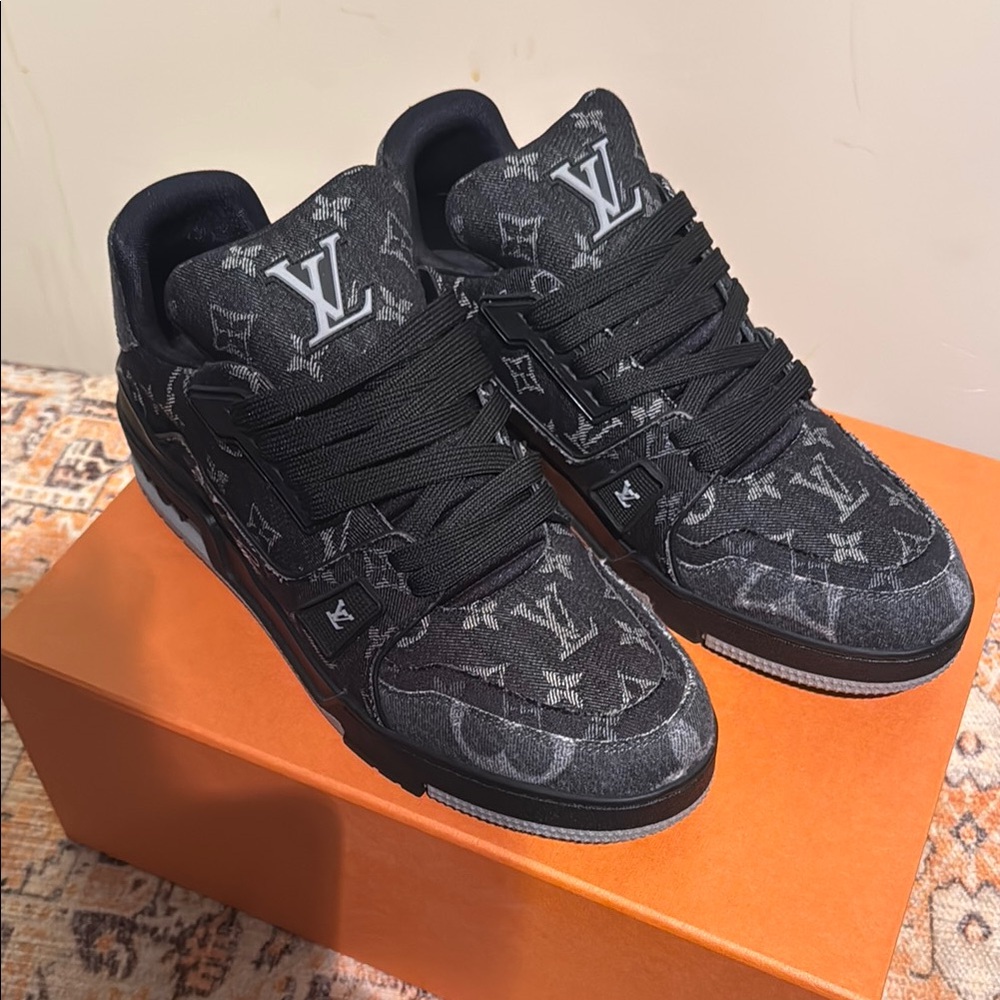 Louis Vuitton Charcoal Monogram Sneakers